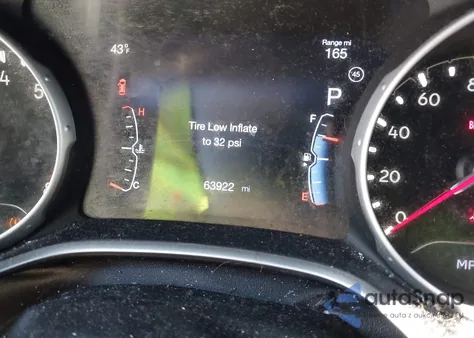 2018 Jeep Compass Latitude 4X4 z USA, uszkodzony, nr VIN 3C4NJDBB2JT238574